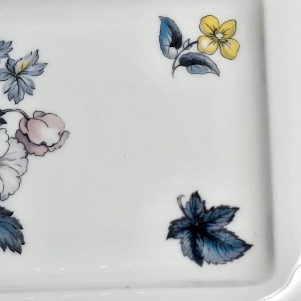 Royal Worcester Bone China Bone Rectangular Serving Tray Floral Design Gold Trim